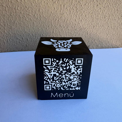 Cubo QR Multifunción - 4 códigos | Diseño Personalizado en 3D